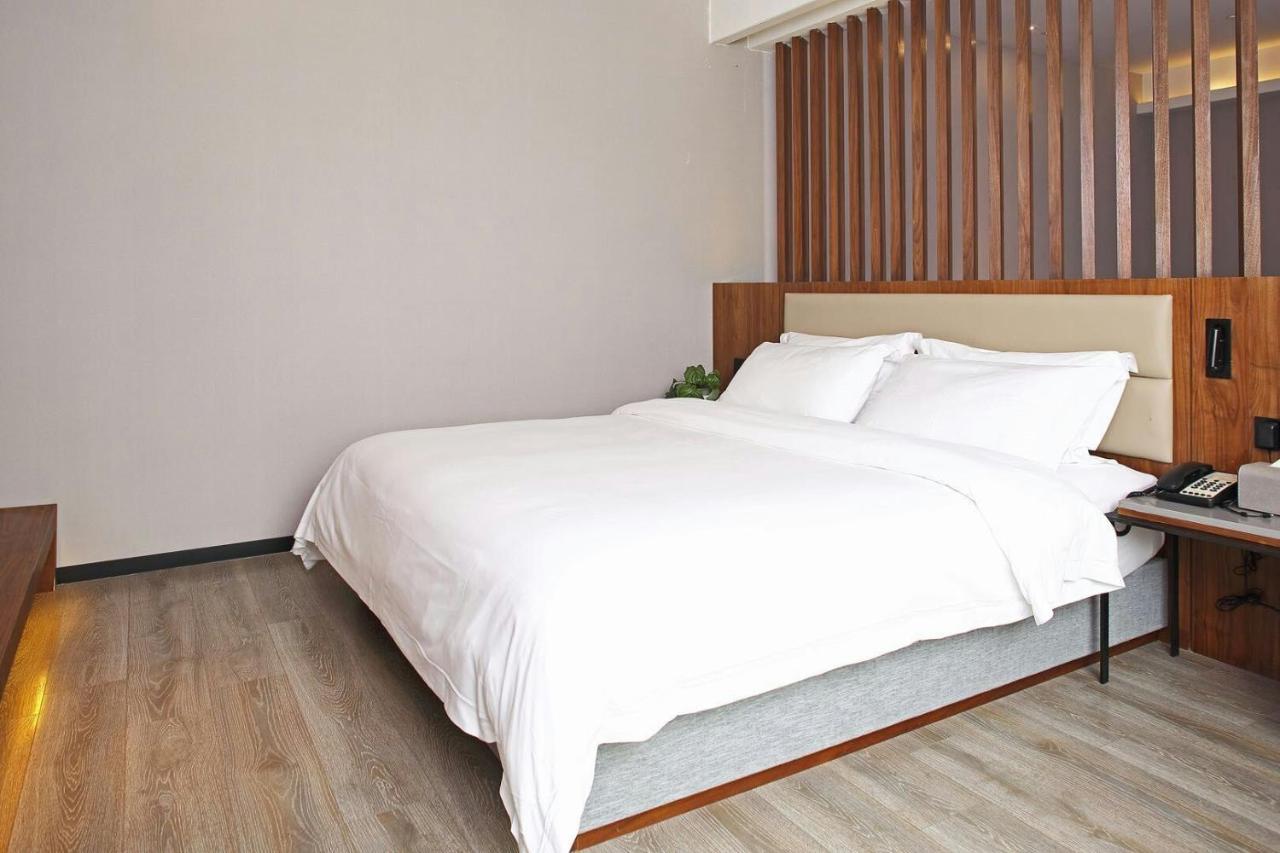 Ufun Hotel Guiya Road Branch Nanning Eksteriør bilde